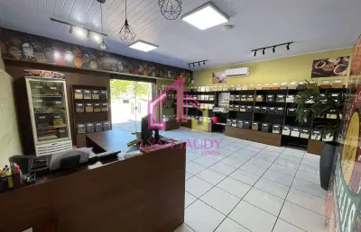 Casa à venda, jardim imperial, cuiabá-mt, ótima para comercio, 1 suíte + 2/4, 2 vagas, frente para