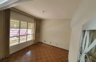Casa térrea à venda na vila augusta, em sorocaba-sp.
