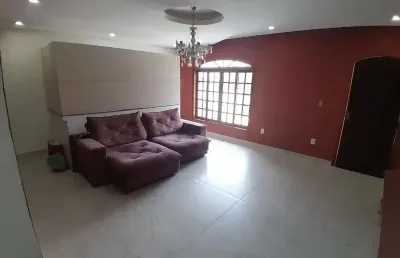 Sobrado à venda no jardim maria cristina, em sorocaba-sp.
