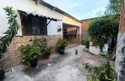 Casa com 2 dormitórios à venda, 1 m² por r$ 200.000,00 - guaratiba - rio de janeiro/rj