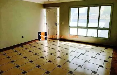 Casa com 3 quartos à venda na Rua Castro Alves, Cerâmica, São Caetano do Sul