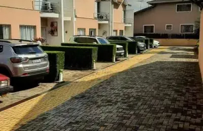 Belo sobrado de 100m2 em condomínio fechado na vila augusta - oportunidade única