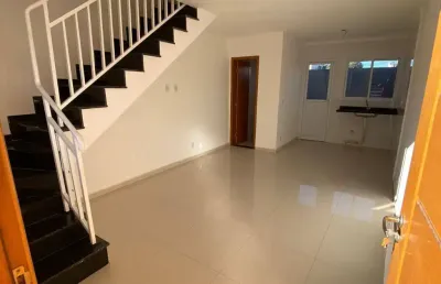 Lindo sobrado no itaim paulista, em condomínio fechado, por um preço espetacular!!!!