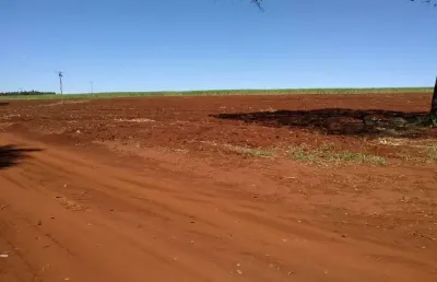 Sitio para venda na região de igarapava-sp com 9 alqueires sendo 8,50 alqueires em cana arrendada. beira do asfalto, região de 3 usinas