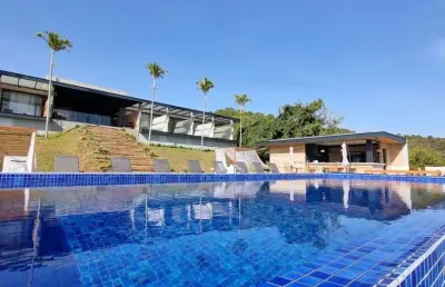 Rancho pousada altíssimo padrão para venda na região de capitolio-mg, 8 suítes, lazer completo em 4.237 m2 de área total, modalidade porteira fechada