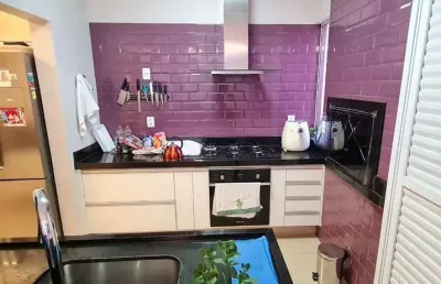 Lindo sobrado para venda no charmoso condominio evidence no guapore, zona sul, 3 dormitorios sendo 2 suítes e uma master com closet, inteira reformada