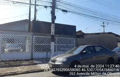 Oportunidade. casa para venda na praia grande-sp no melvi, 2 dormitorios, 72 m2 construidos em um terreno de 132 m2