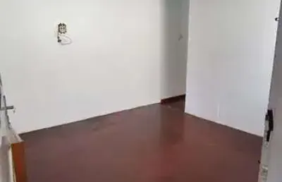 Casa para venda no ipiranga em uma travessa tranquila, 2 dormitorios, 73 m2 construidos em um terreno de 120 m2