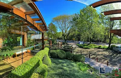 Hotel alto padrão para venda em gramado-rs, em pleno funcionamento, área total 4.835 m2, área construída mais de 2.200 m2