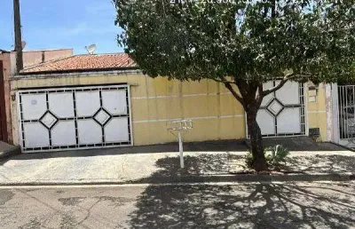 Oportunidade. casa para venda em catanduva no parque gloria,  2 dormitorios, 2 vagas cobertas, area construida 175m2, area do terreno 250 m2