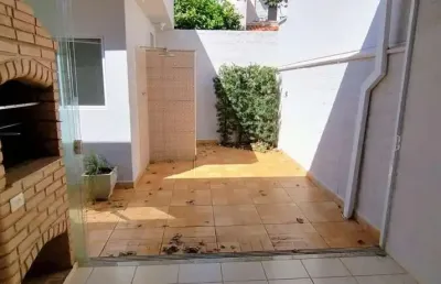 Sobrado para locação na vila do golf condominio praças do sul, 3 dormitorios sendo 1 suite, varanda gourmet em 150 m2 de area total, portaria 24h e la