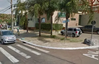 Excelente ponto comercial para locacao na itatiaia com a independencia, antiga unimed, estacionamento, salas e recepção em 702 m2 de area construida
