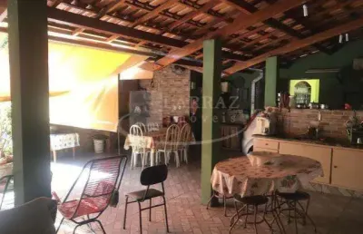 Excelente casa para venda na vila virginia proximo da monteiro lobato, 3 dormitorios, varanda gourmet e pomar em 468 m2 de area total