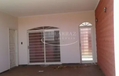 Casa para venda nos campos eliseos, 3 dormitorios sendo 1 suite, varanda com piscina em 250 m2 de area total