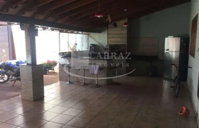 Casa estilo area de lazer para venda na vila virginia, edícula e amplo quintal, 2 dormitorios em 360 m2 de area total