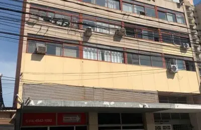 Ampla sala comercial para venda ou locação no centro, na americo brasiliense, ed. são jorge, com 77 m2, cozinha, banheiro