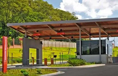Excelente lote para venda no charmoso alphaville 3 em bonfim paulista, lote com area de 640 m2 de esquina, pronto para construir