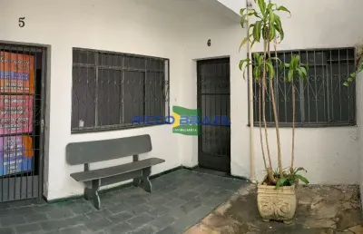 Sala comercial com 1 sala para alugar no Centro, Taubaté 