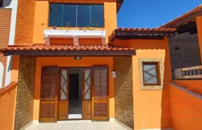 Sobrado de 220m² em cidade maia - guarulhos: 4 dormitórios, 4 banheiros por r$900k (venda) ou r$4.100/mês (locação)
