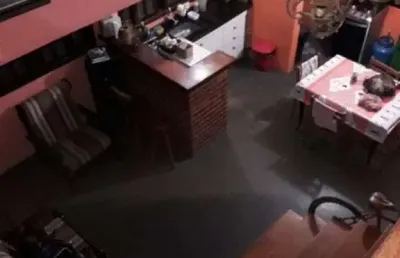Casa com 2 quartos à venda na Viela Itueta, 31, Conjunto Residencial Haroldo Veloso, Guarulhos