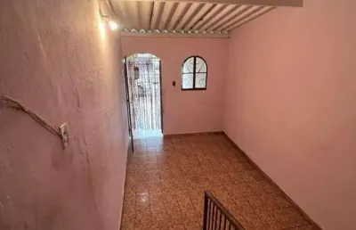 Casa com 2 quartos à venda na Rua Sílvio Barbosa, 358, Jardim Rosa de Franca, Guarulhos