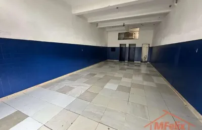 Ponto comercial para alugar na Rua Alice Cipriano Silva, 22, Jardim Cocaia, Guarulhos