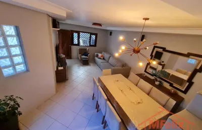 Casa com 3 quartos à venda na Rua Mathias De Albuquerque, 81, Jardim Vila Galvão, Guarulhos