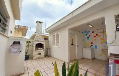 Casa à venda no jardim da glória: 3 dormitórios, 2 vagas e 165m²