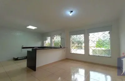 Casa no jardim da glória - sp: 322m², 4 quartos, 2 suítes e 4  vagas por r$1.850.000