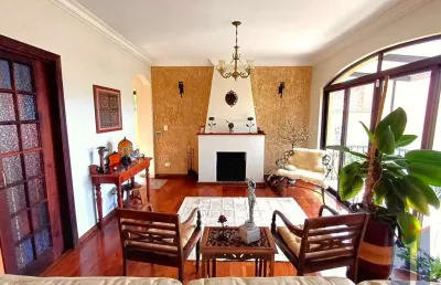 Casa no jardim da glória - 3 dorm, 1 suíte e 4 vagas r$1.890k