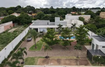Casa com 3 quartos à venda na rua pioneira maria fernandes álvares, parque residencial aeroporto, maringá, 368 m2 por r$ 2.350.000