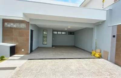 Casa com 3 quartos à venda na Rua Octávio Marchi, 638, Jardim Espanha, Maringá