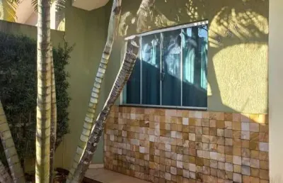 Casa com 3 quartos à venda na Rua Pioneira Gabriella Fernandes Sallas Esteves, Jardim Itália, Maringá