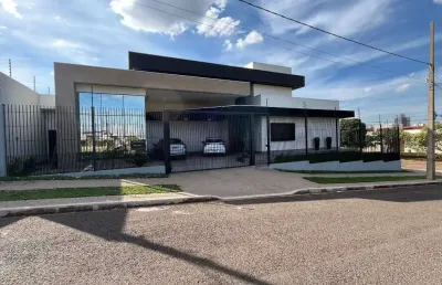Casa com 4 quartos à venda na rua pioneiro lázaro claro da silva, jardim higienópolis, maringá, 250 m2 por r$ 2.500.000