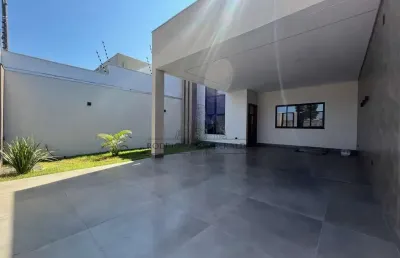 Casa com 3 quartos à venda na rua tião carreiro, jardim espanha, maringá, 148 m2 por r$ 850.000