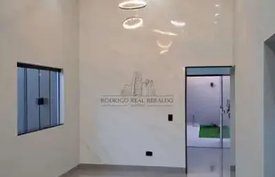 Casa com 1 quarto à venda na rua antônio rigoldi, bom jardim, maringá, 127 m2 por r$ 690.000