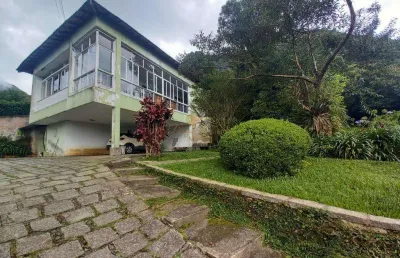 Casa para venda em teresópolis, cascata dos amores, 4 dormitórios, 1 suíte, 2 banheiros, 5 vagas