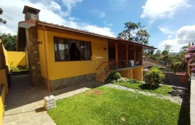Casa para venda em teresópolis, iucas, 5 dormitórios, 4 suítes, 4 banheiros, 2 vagas