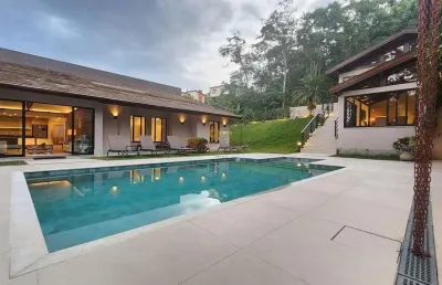 Casa em condomínio para venda em teresópolis, granja comary, 5 dormitórios, 4 suítes, 10 banheiros, 5 vagas