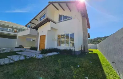 Casa em condomínio para venda em teresópolis, green valley, 3 dormitórios, 3 suítes, 3 banheiros, 5 vagas