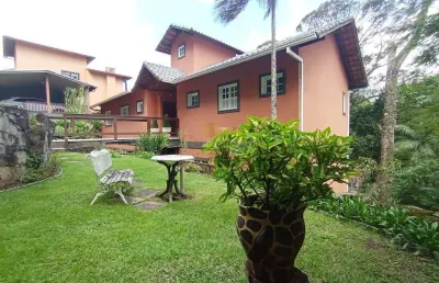Casa em condomínio para venda em teresópolis, carlos guinle, 4 dormitórios, 1 suíte, 3 banheiros, 2 vagas