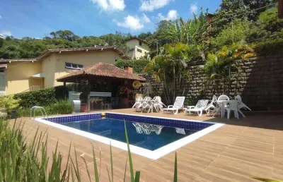 Casa para venda em teresópolis, agriões, 4 dormitórios, 3 suítes, 4 banheiros, 2 vagas