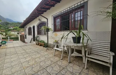Casa para venda em teresópolis, panorama, 3 dormitórios, 1 suíte, 3 banheiros, 4 vagas