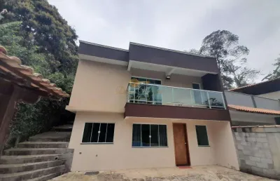Casa para venda em teresópolis, pessegueiros, 3 dormitórios, 1 suíte, 2 banheiros, 2 vagas