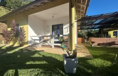 Casa para venda em petrópolis, secretario, 3 dormitórios, 2 suítes, 3 banheiros, 6 vagas