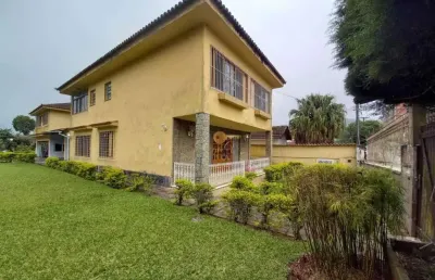 Casa para venda em teresópolis, alto, 5 dormitórios, 3 suítes, 3 banheiros, 8 vagas