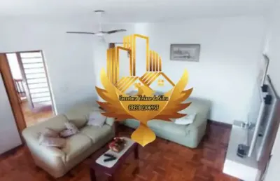 Imperdível casa à venda em taubaté-sp, no jardim independência - 4 quartos, 1 suíte, 1 sala, 2 banheiros, 2 vagas - 250m²