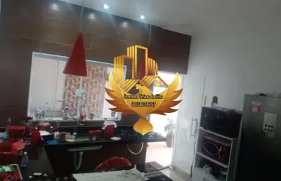 Casa a venda !! excelente localização vista alegre !!