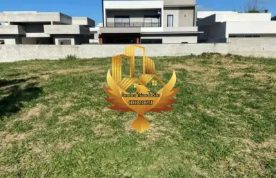 Terreno à venda em Piracangaguá, Taubaté 