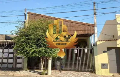 Imperdível oportunidade: casa à venda no centro de taubaté-sp, 3 quartos, 3 banheiros, 1 vaga e 216,78 m² de área!